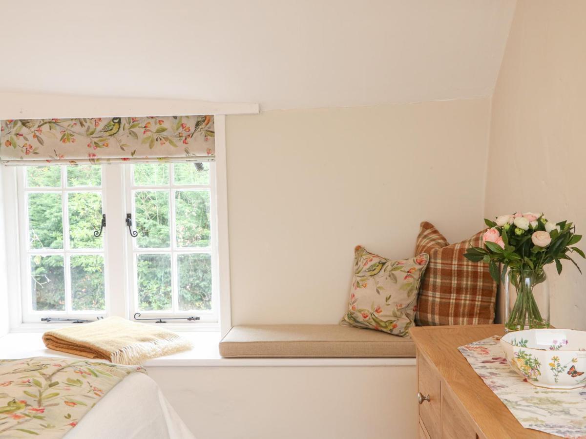 Rookwood Villa Exeter Bagian luar foto
